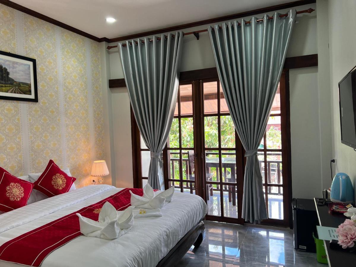 Le Khounsok Boutique Hotel Luang Prabang Exteriör bild